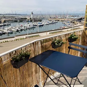 https://studio-du-vieux-port.inbrittany.com