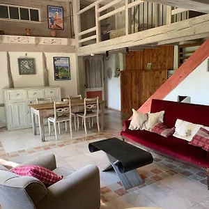 https://le-tapis-vert-loft-sur-jardin.midi-pyreneeshotels.com